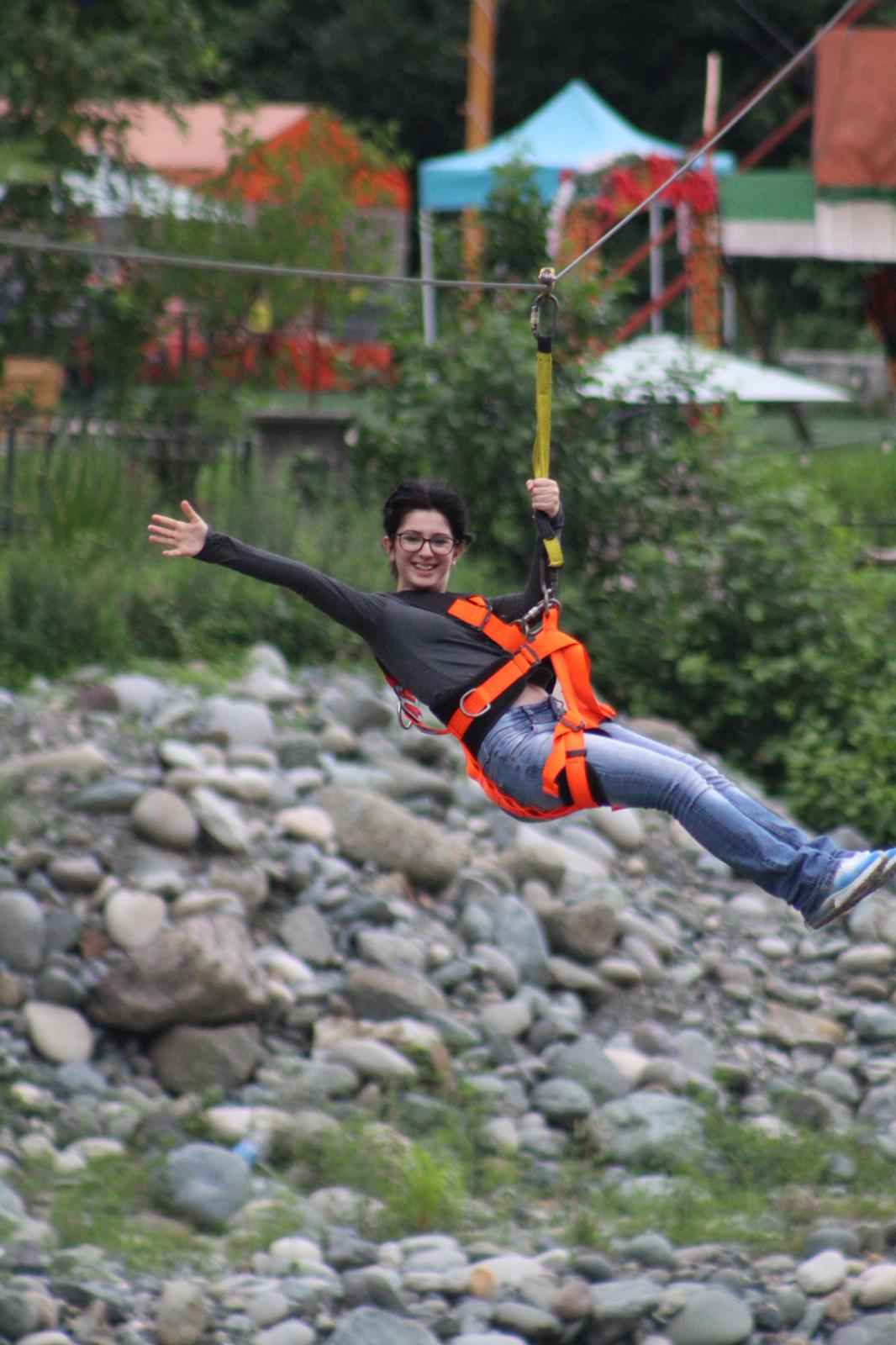 Zipline hero görseli